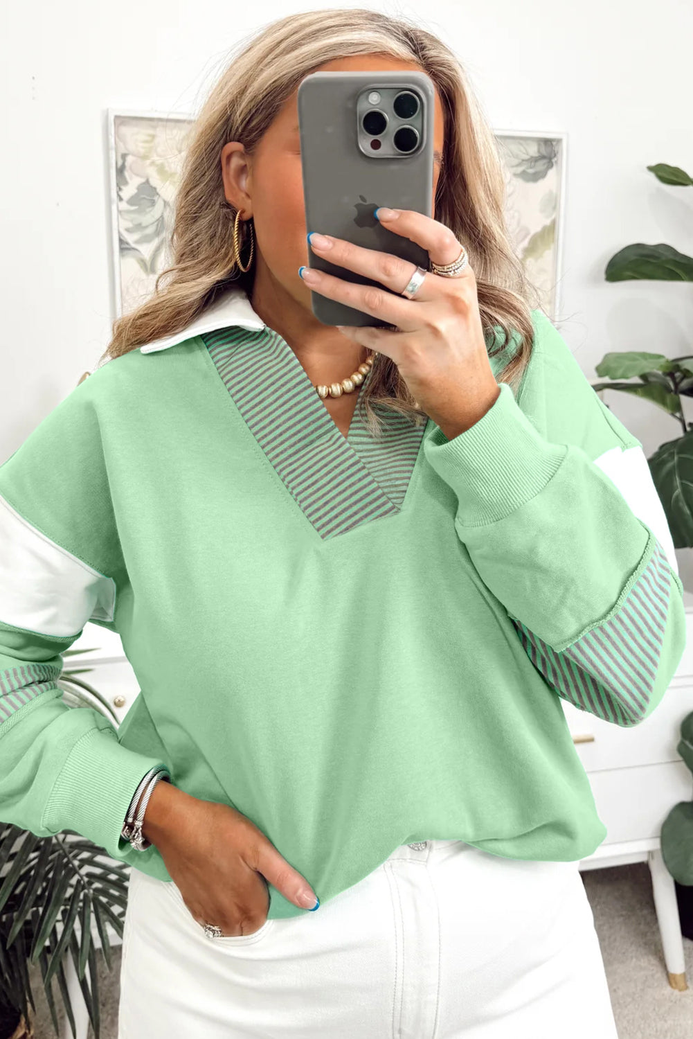 Moonlight Jade Colorblock Striped Patchwork Collar V Neck Plus Size Sweatshirt Plus Size Tops 066f13528b948f34
