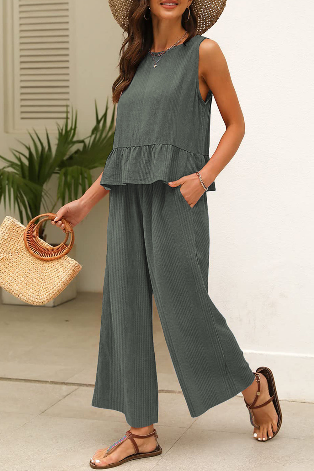 Duffel Green Solid Color Ribbed Ruffle Tank Top and Pants Set Two Piece Pants Sets 0769042b97443526