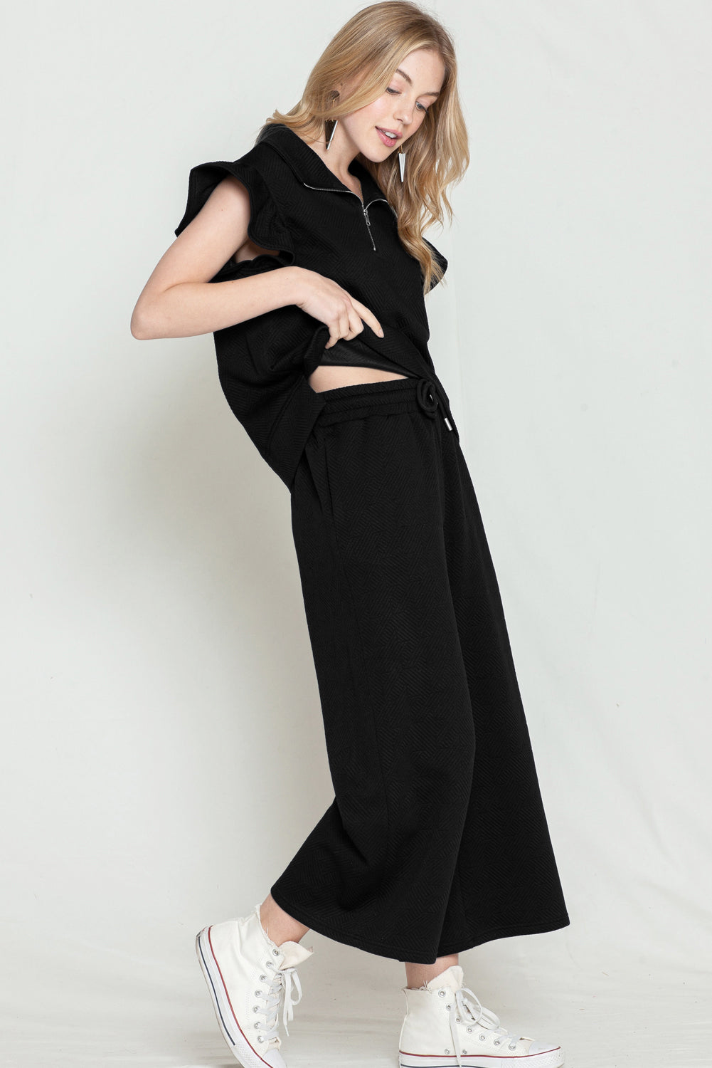 Black Textured Ruffle Cap Sleeve Top and Wide Leg Pants Set Two Piece Pants Sets 0c83d773d2027c3b
