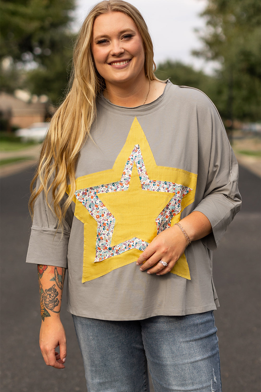 Medium Grey Floral Star Patched 3/4 Sleeve Plus Size Top Plus Size Tops 1f83f88a3272d1d6