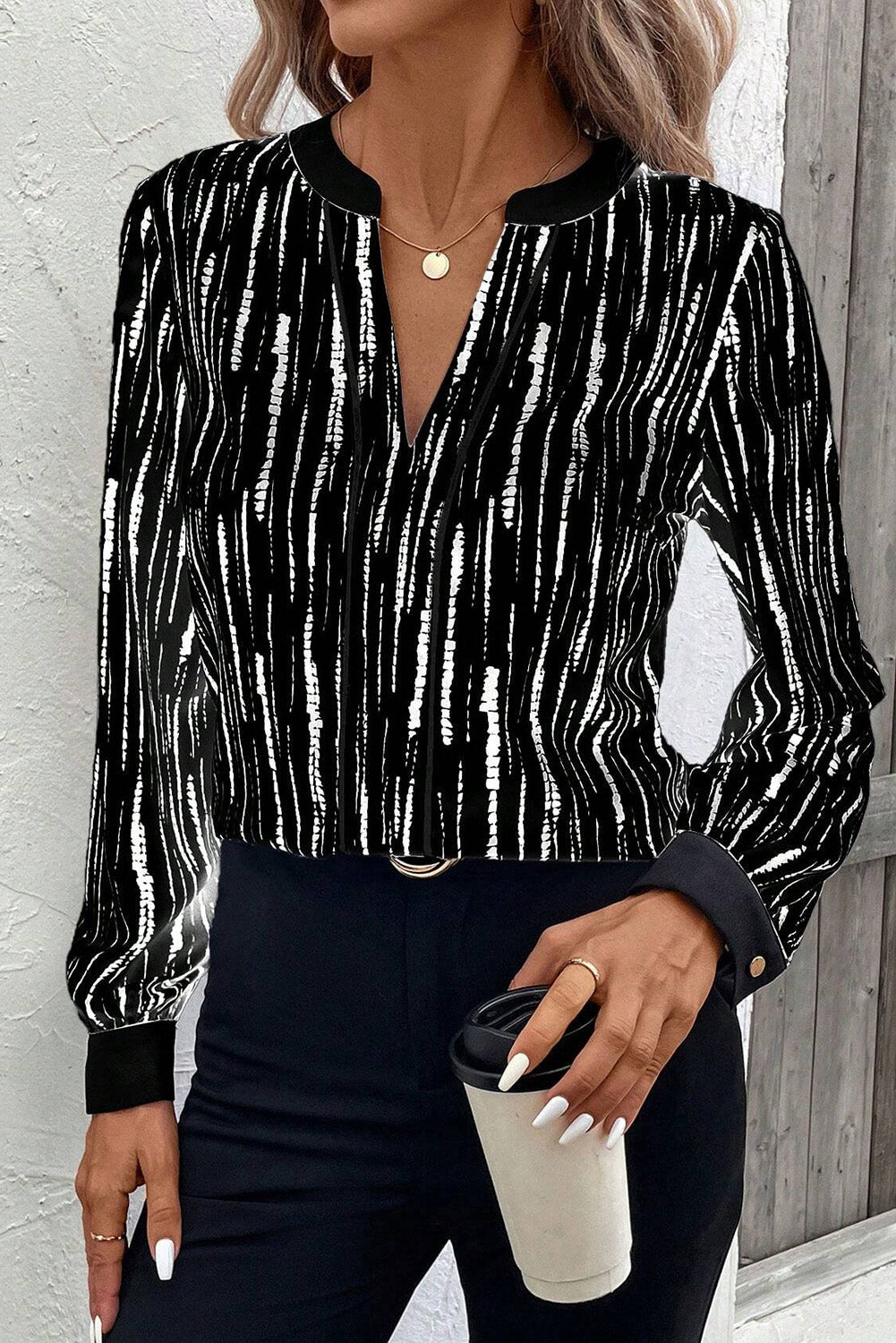 Black Spring and Autumn Abstract Print V-neck Long-sleeve Blouse Blouses 3aa94795e90c56db