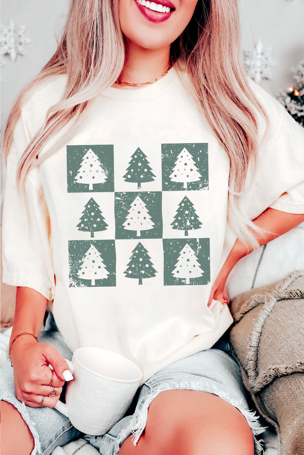 White Christmas Tree Checkered Distressed Heat Transfer Printing Graphic Tee Graphic Tees 4578f1348c919f6b