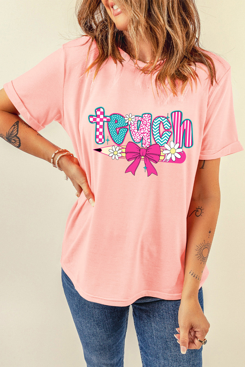 Pink Retro Checkered teach and Bow Pencil Heat Transfer Printing Graphic T Shirt Graphic Tees 518ca479631259be