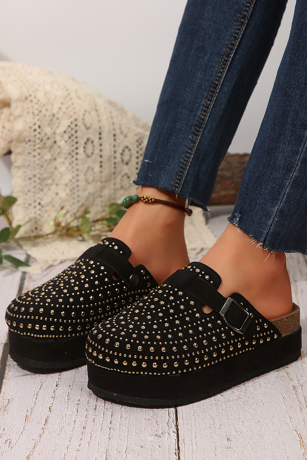 Black Vintage Studded Platform Slippers Slides Shoes + Flip Flops 5f9f50d04070e533