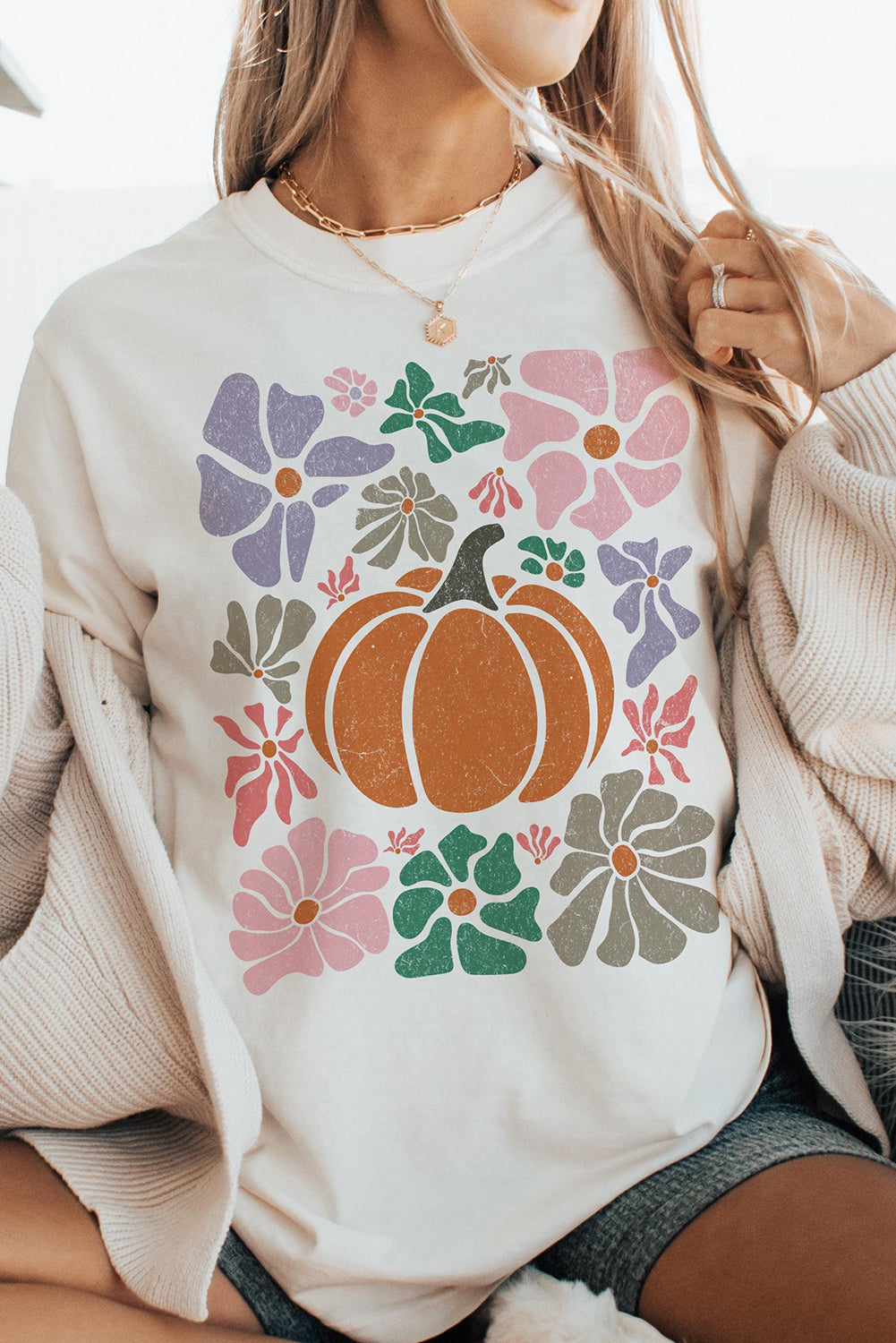 White Flower Pumpkin Distressed Heat Transfer Printing Graphic T Shirt Graphic Tees 637ba7c572232d1b