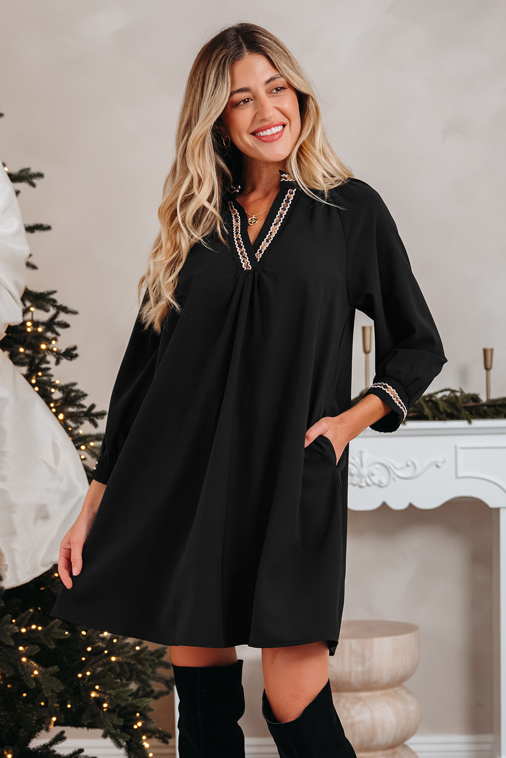 Black Contrast Trim V Neck Bracelet Sleeve Shift Mini Dress Short Dresses 68217b3b829fe0ba