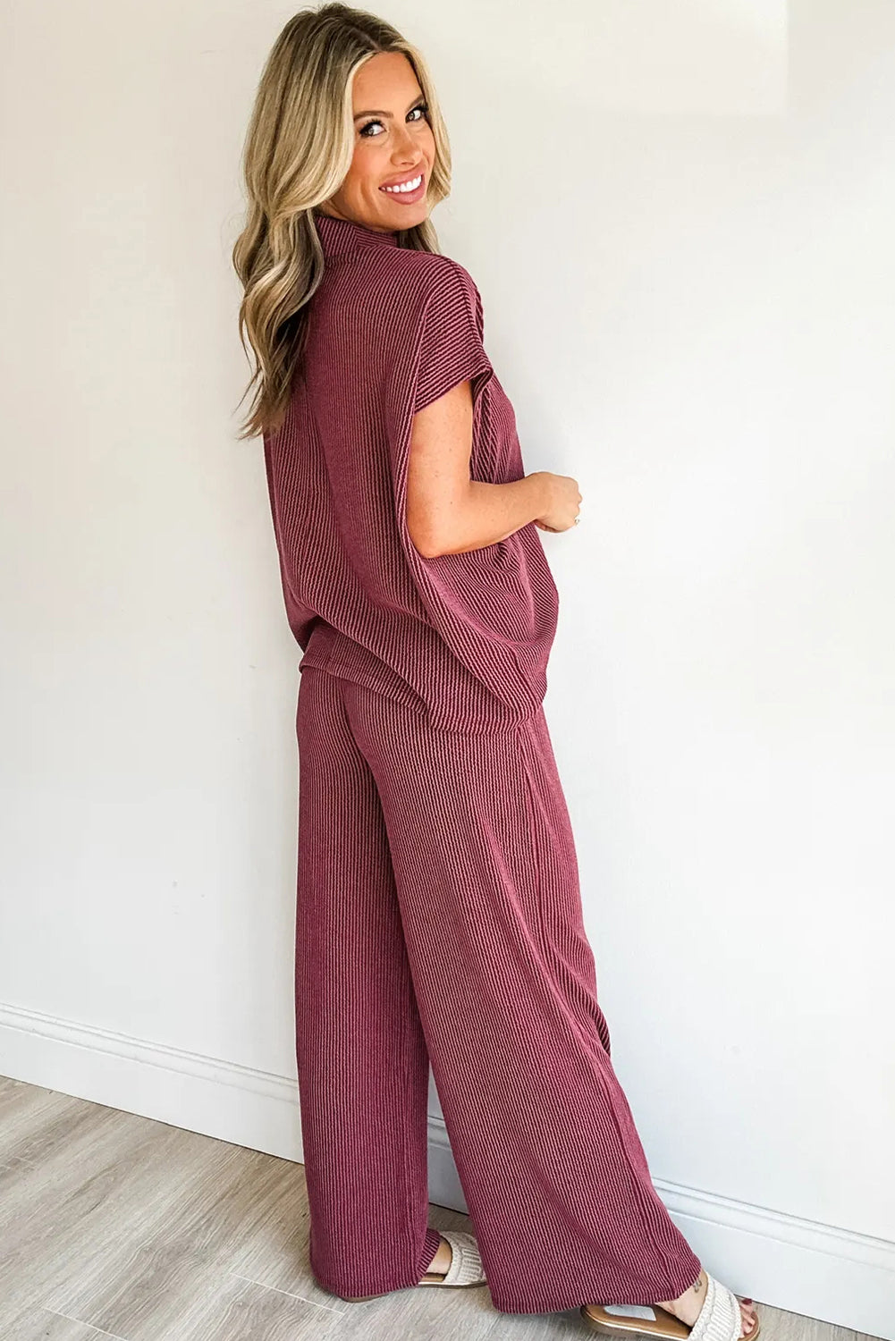 Burgundy Twisted Ribbed High Neck Loose Tee Elastic High Waist Loose Pant Set Pant Sets 706350e778071085