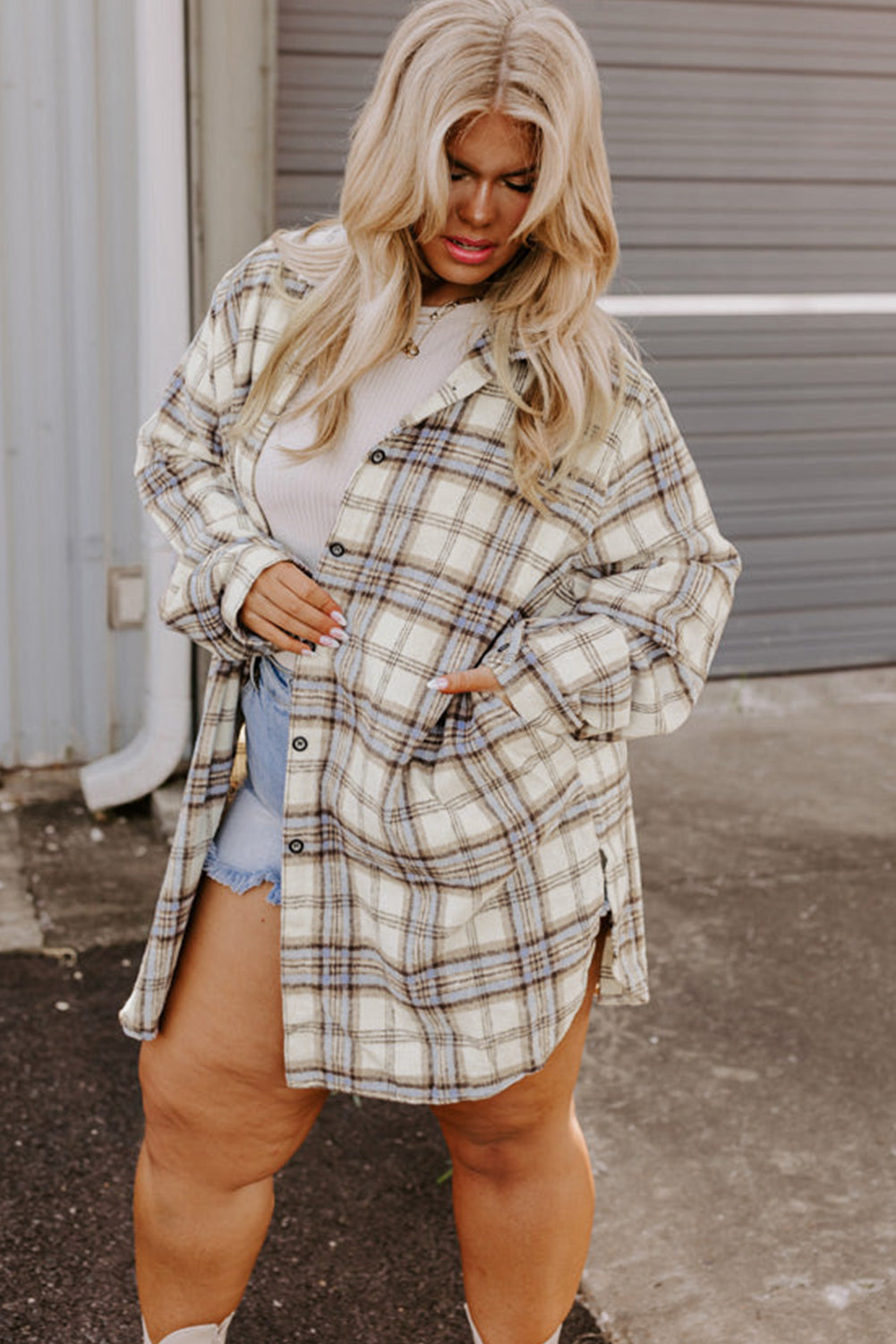 White Plaid Print Tunic Side Slits Plus Size Shacket Plus Size Outerwear 96cbe94d52af661f