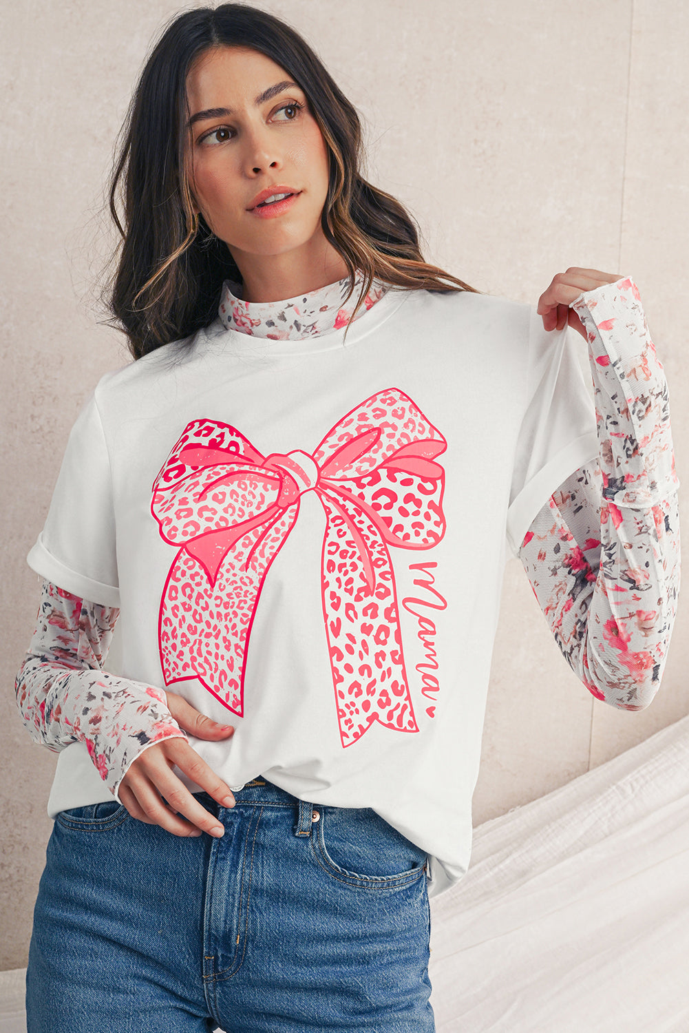 White Leopard Bowknot Graphic Crew Neck Tee Graphic Tees a88076c2a7c0c015