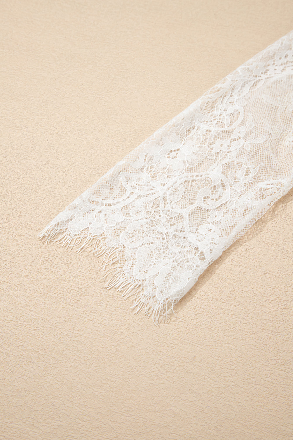 Beige Lace Sleeve Patchwork Faux Two-piece Fuzzy Sweater Sweaters b6ac74e31e421658