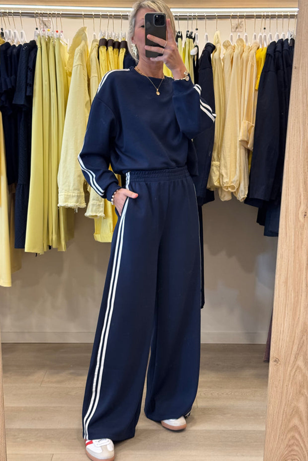 Dirty Blue Varsity Striped Detail Cropped Pullover Wide Leg Pants 2pcs Outfit Two Piece Pants Sets c2bb6352edf803a8