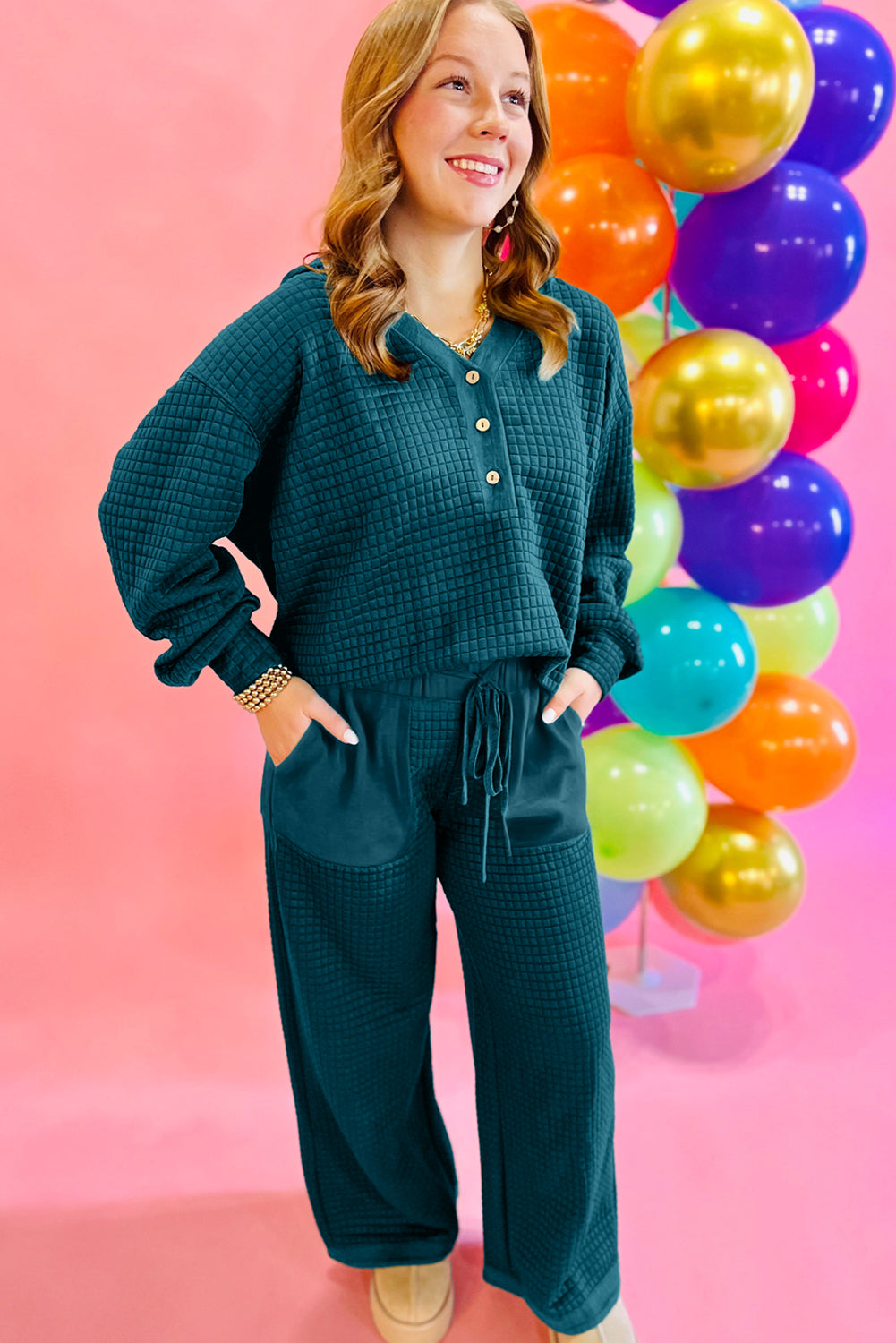 Skobeloff Checkered Texture Hooded Top and Loose Pants Set Two Piece Pants Sets ca54d5af83cad708