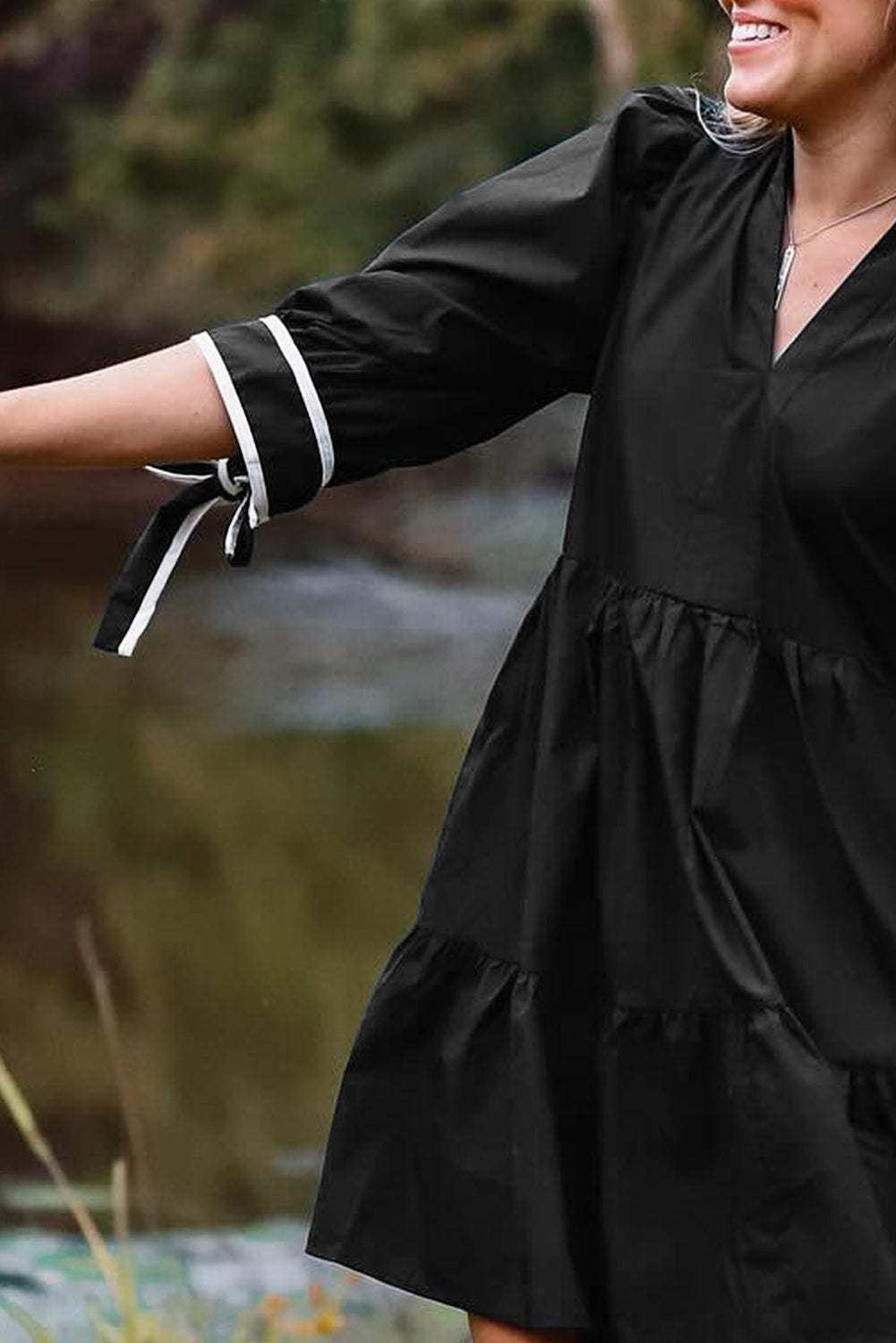 Black Contrast Trim Knot Cuffs Plus Size V Neck Mini Dress Plus Size Dresses ccee2802b016fbe0