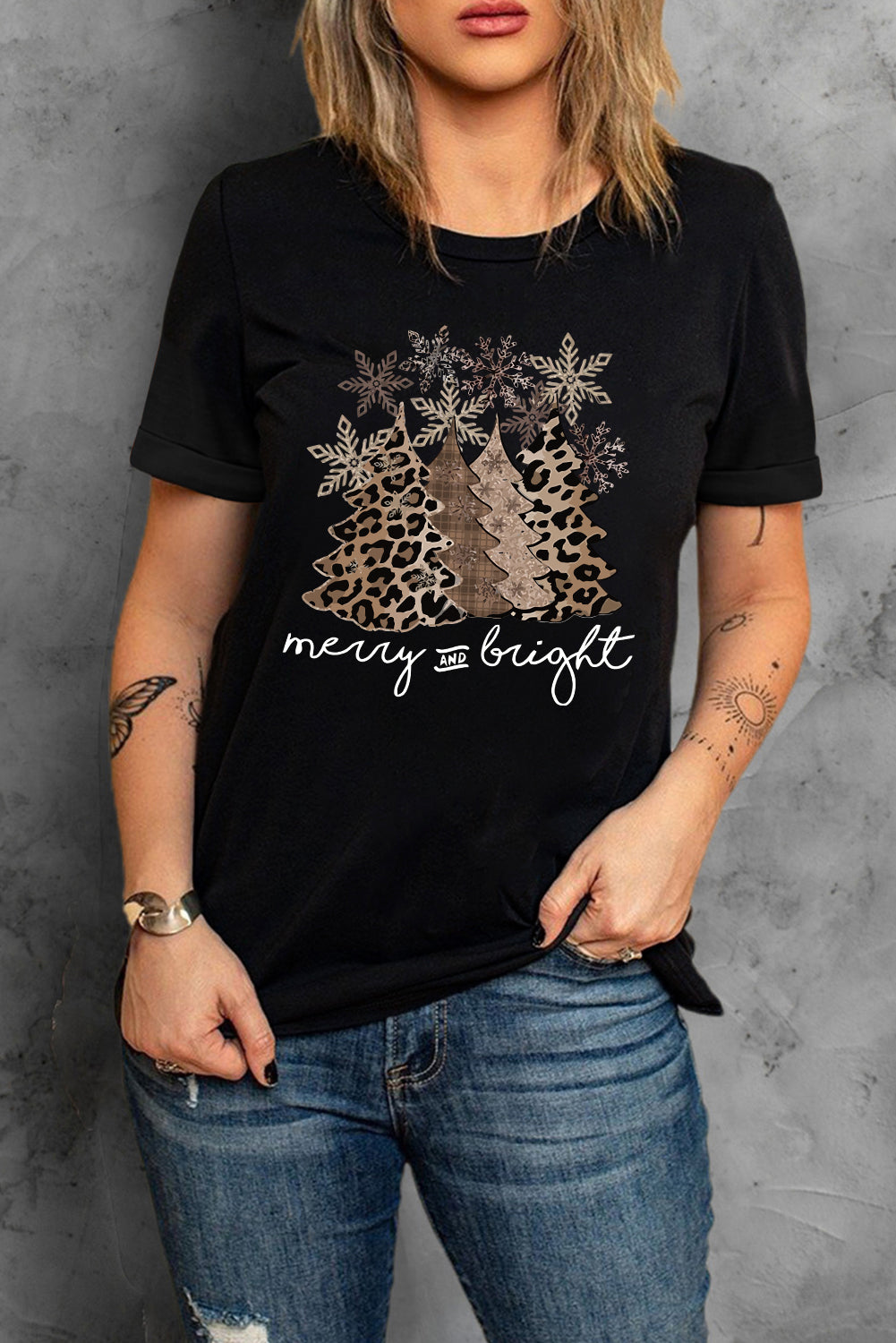 White Leopard Christmas Tree Casual Crew Neck Graphic Tee Graphic Tees ce9dd83e9bf80e25
