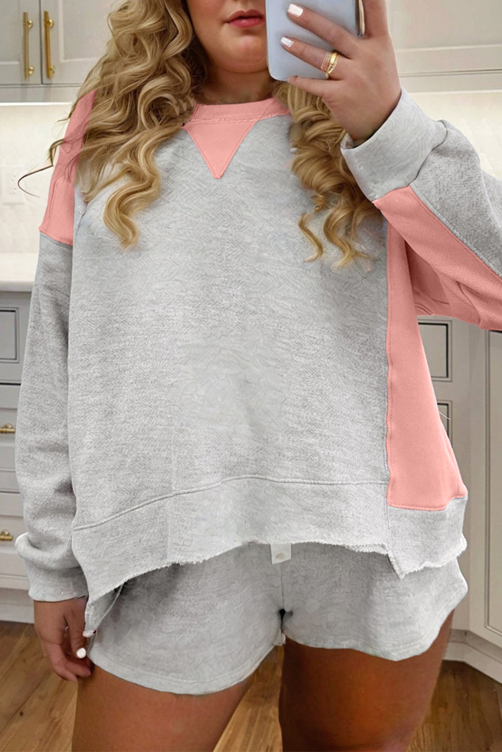 Light Grey Uneven Hem Colorblock Patchwork Pullover Shorts Plus Size 2pcs Outfit Plus Size Matching Sets d23a758fe804c229