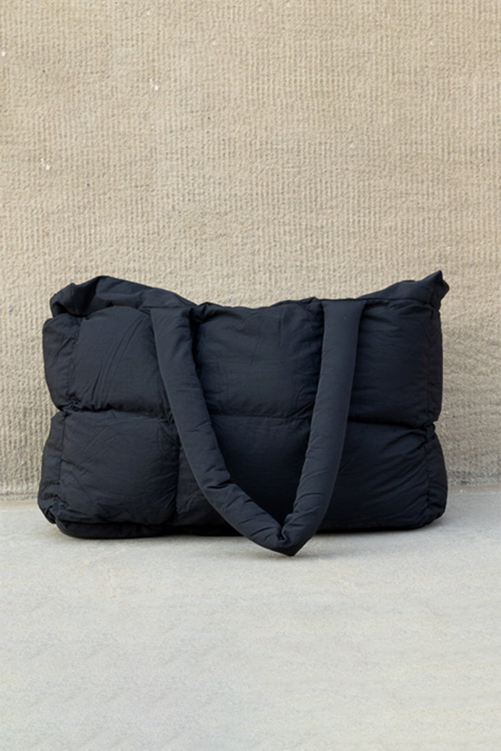 Black Solid Quilted Puffy Zipped Large Tote Bag Tote Bags dc02b6c6305425ee