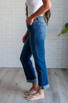 BeautybyShree Campbell High Rise Center Seam Detail Straight Jeans