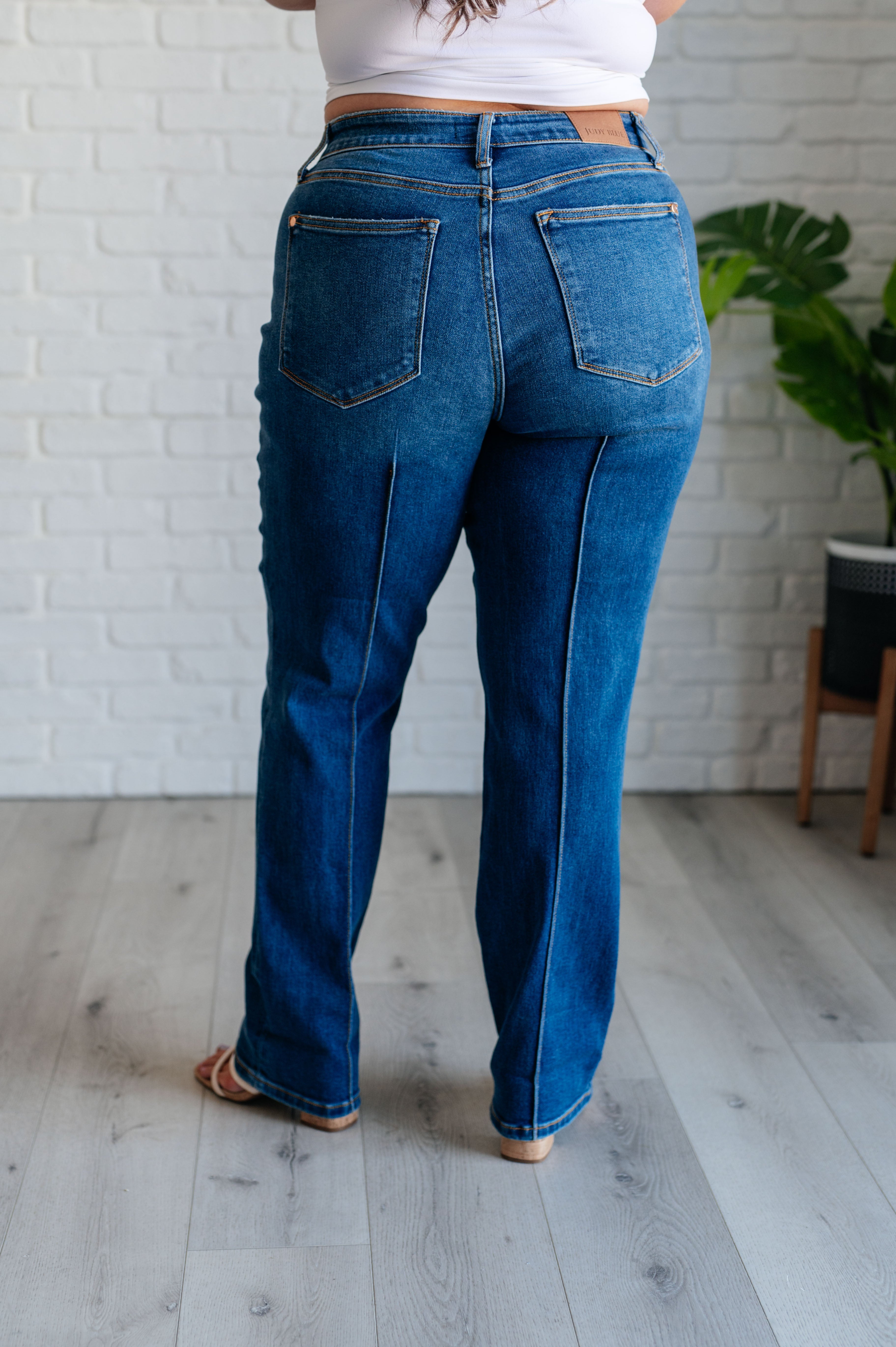 BeautybyShree Campbell High Rise Center Seam Detail Straight Jeans