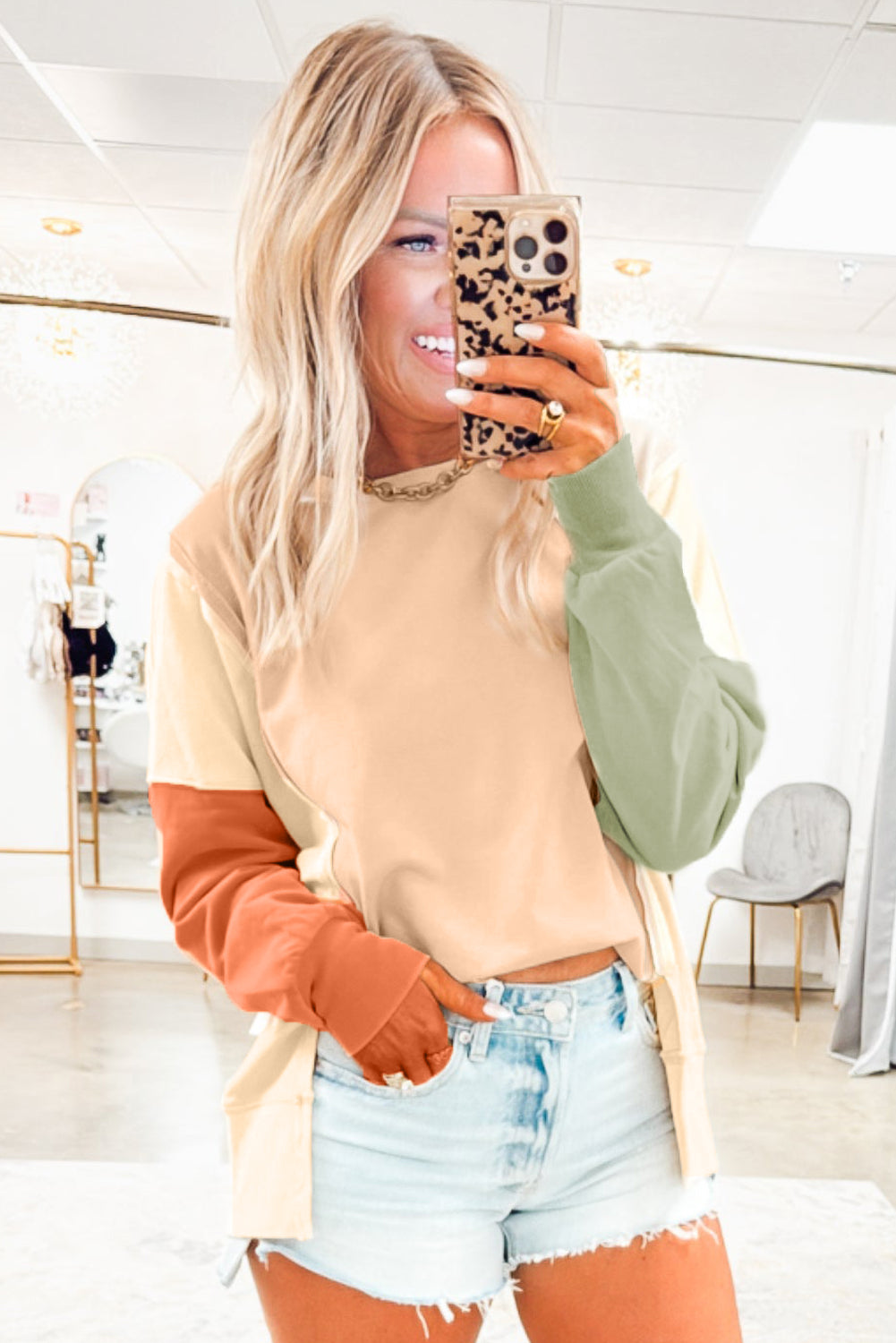 Beige Colorblock Patchwork Split Hem Casual Sweatshirt Sweatshirts & Hoodies 10934de2a1401d7a