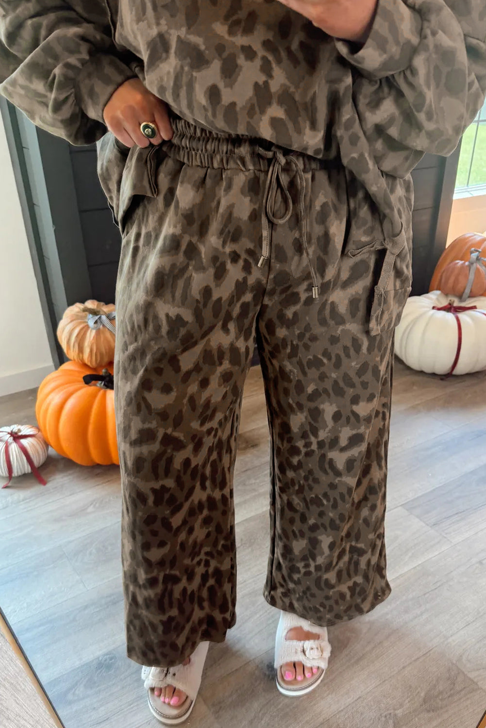 Brown Allover Leopard Print Pullover Drawstring Loose Pants Set Two Piece Pants Sets 49f74abb0a757075