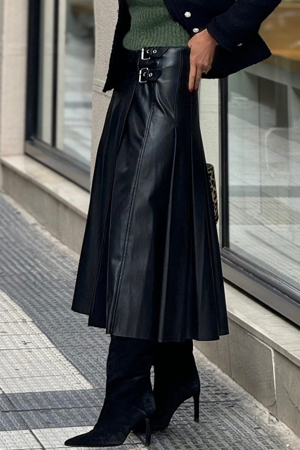 Black Faux Leather Retro Buckle Detail Pleated Stitch Flared Midi Skirt Skirts 76ef6475482917c2