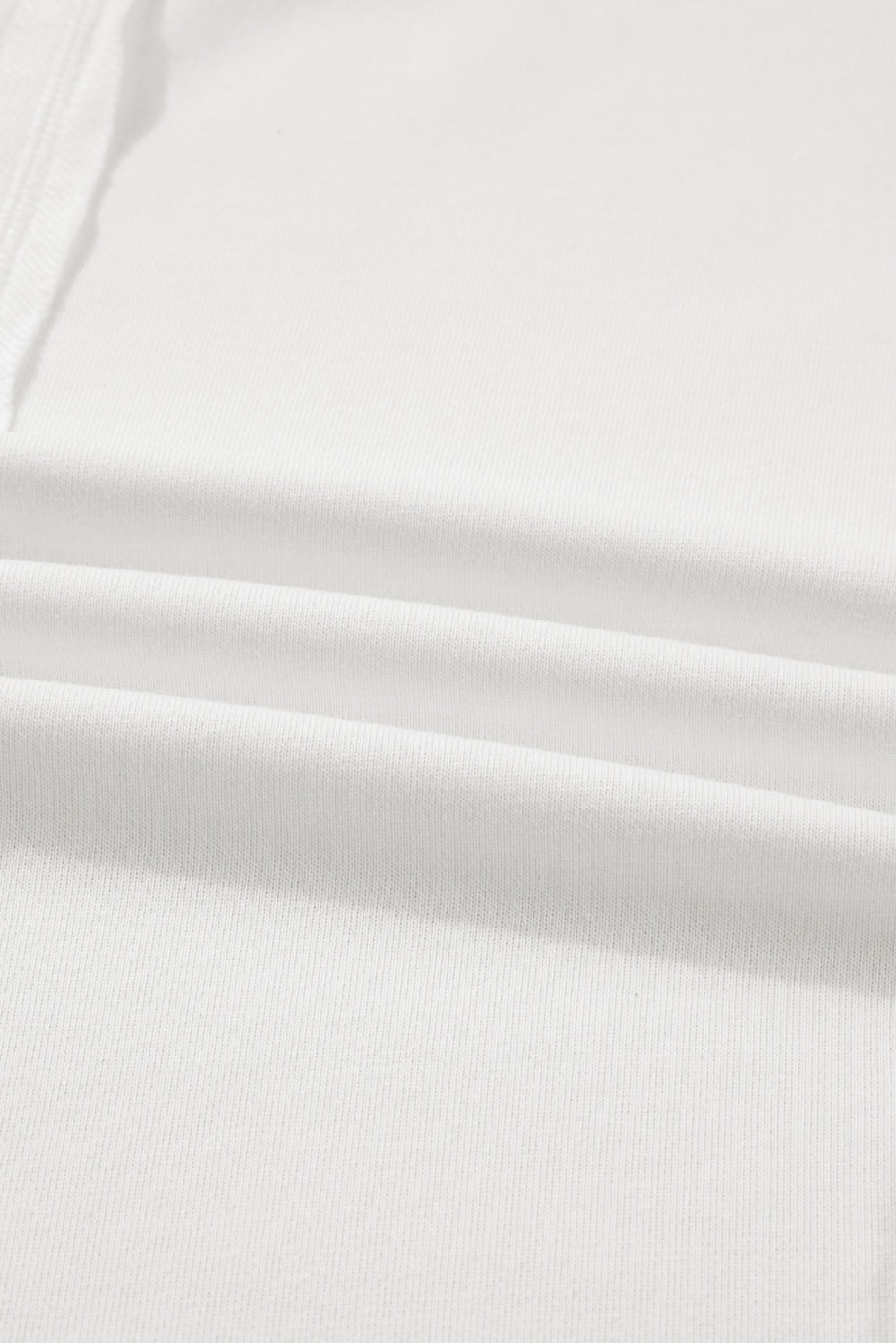 White Plus Size Exposed Seam Detail Contrast Dot Floral Patchwork Sleeve Sweatshirt Plus Size Tops 7f7145e0b685e568