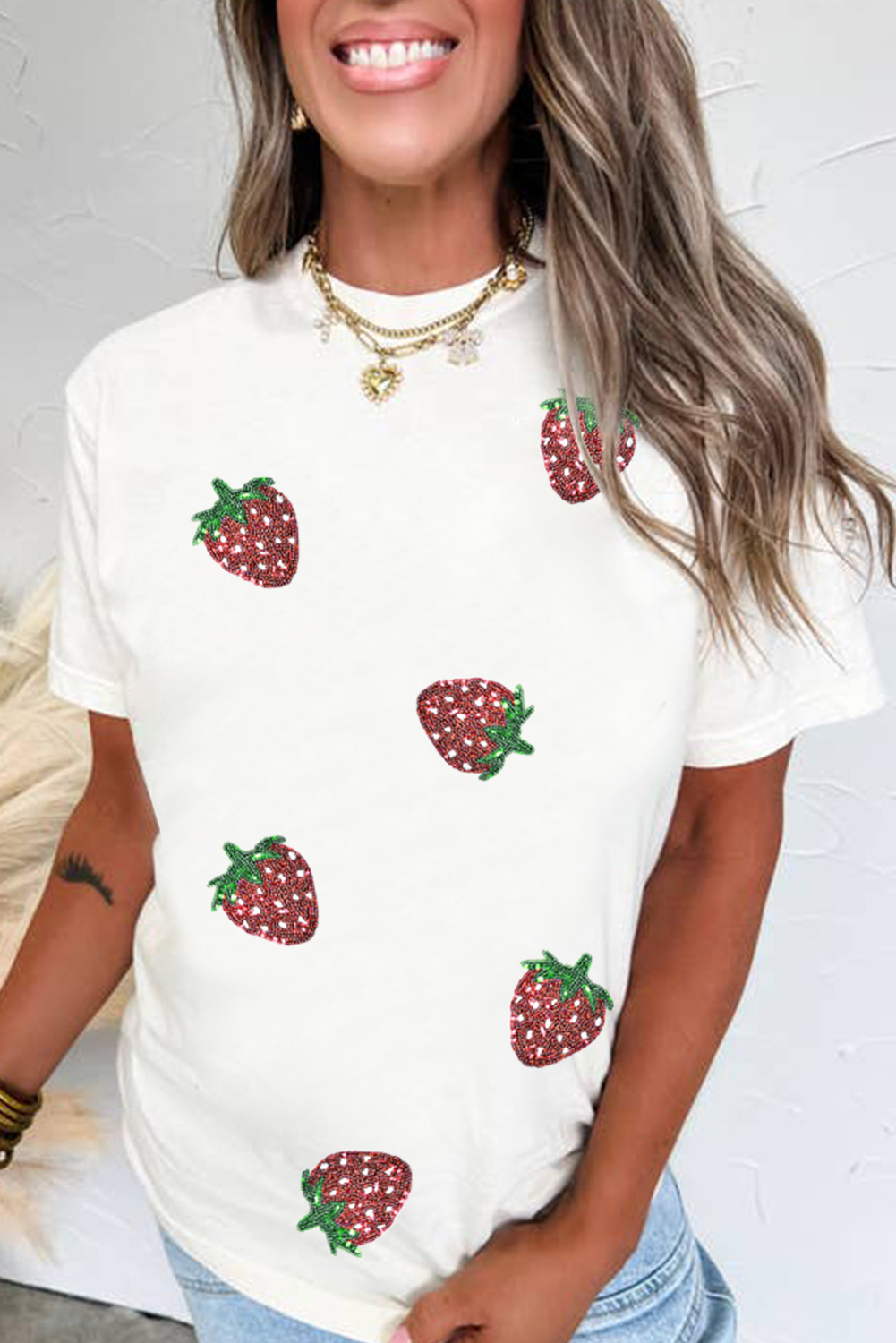 White Sequin Strawberry Patched Crew Neck T Shirt Graphic Tees 82005a9af601b765