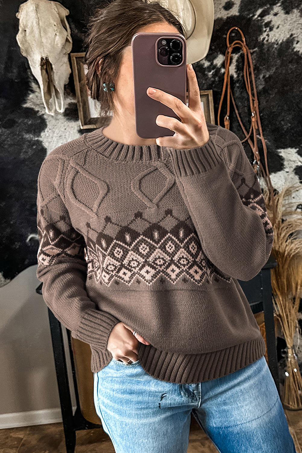 Light French Beige Geometric Pattern Crew Neck Knitted Sweater Sweaters 88220b50f67ac74a