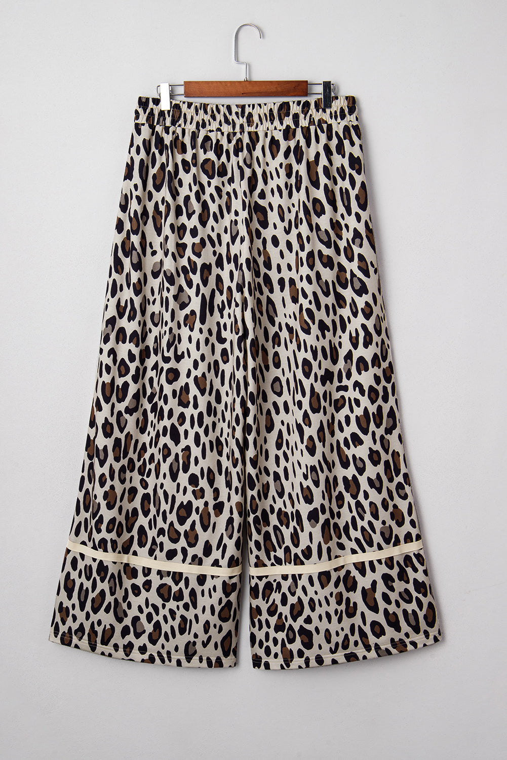 Khaki Exposed Seam Patched Pocket Plus Size Leopard Wide Leg Pants Plus Size Bottoms 8e45d493538cf987