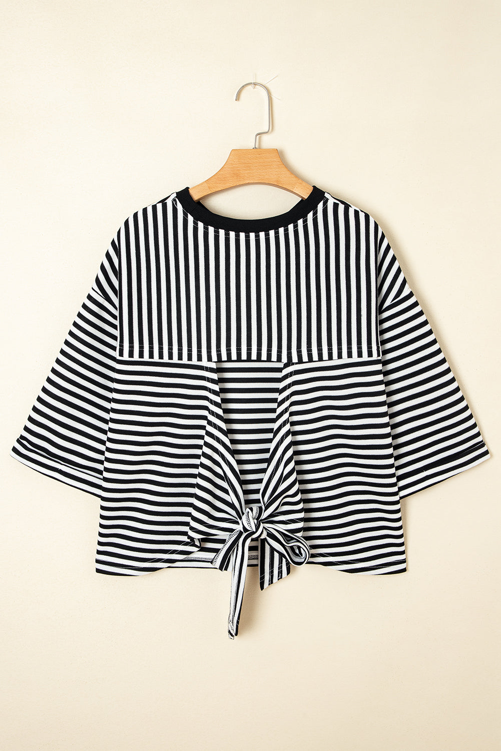 Black Stripe Bowknot Backless T-Shirt T Shirts 92931f7ad1184447