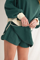 Evergreen Contrast Trim Loose Pullover and Lace-up Waist Skort Set Two Piece Shorts Sets 9f1d59e5d1485f44