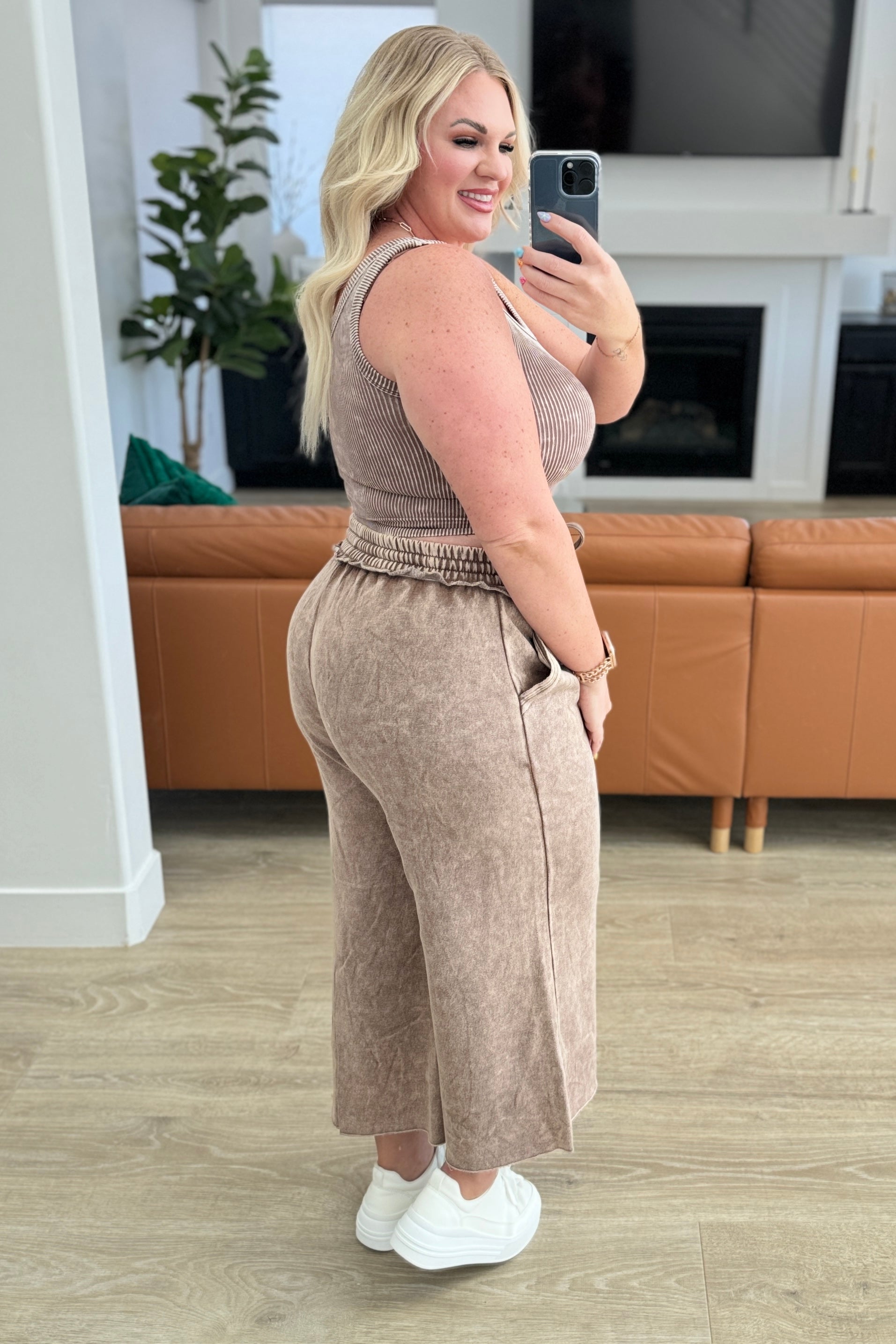 BeautybyShree Acid Wash Wide Leg Sweatpants in Mocha