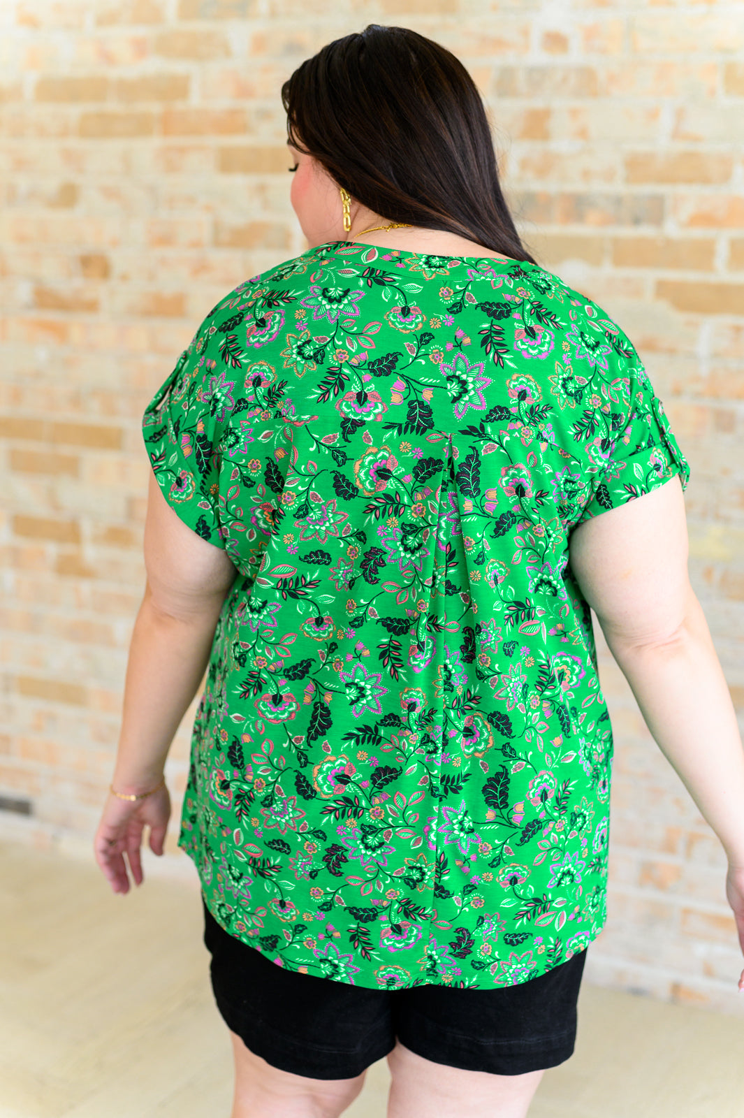 BeautybyShree Lizzy Cap Sleeve Top in Green and Black Floral