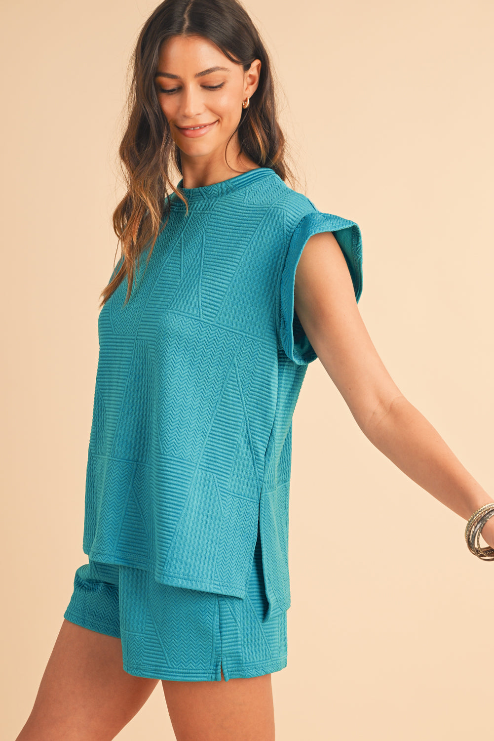 Skobeloff Textured Ruffle Split Top and Drawstring Shorts Set Two Piece Shorts Sets a3adee4b625c80e4