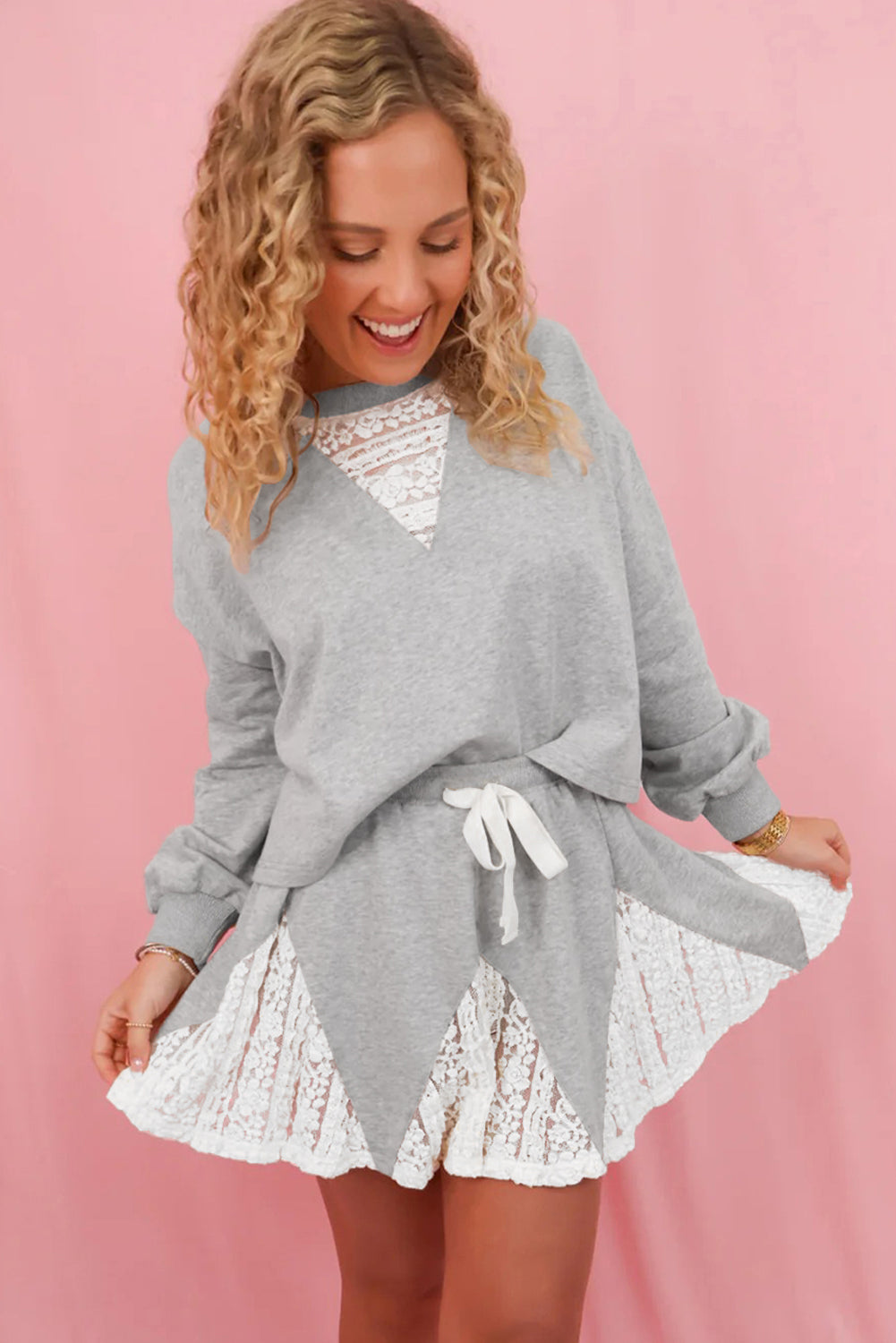 Light Grey Lace Patchwork Drop Shoulder Pullover Drawstring Skort Set Two Piece Shorts Sets bccb2270c00b2333