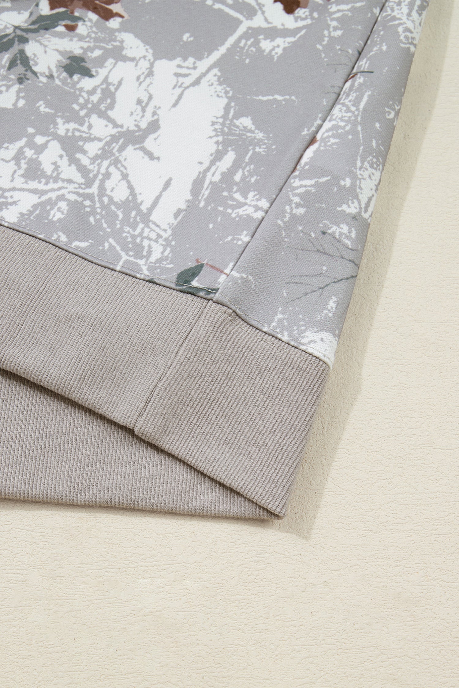 Gray Maple Leaf Camo Print Varsity Striped Sleeve Casual Sweatshirt Sweatshirts & Hoodies c473605a469b1ea7