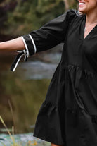 Black Contrast Trim Knot Cuffs Plus Size V Neck Mini Dress Plus Size Dresses ccee2802b016fbe0