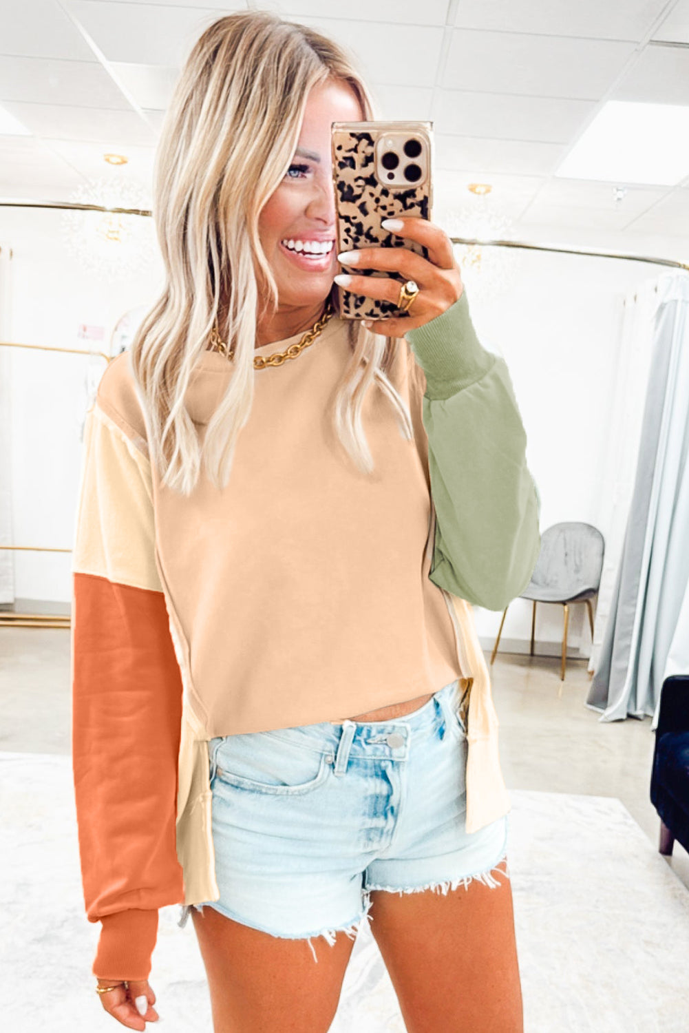 Beige Colorblock Patchwork Split Hem Casual Sweatshirt Sweatshirts & Hoodies d493510b2c9ec504