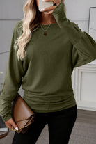 Green Solid Color Round Neck Dolman Sleeve Top Long Sleeve Tops da924b4ef8b3d752