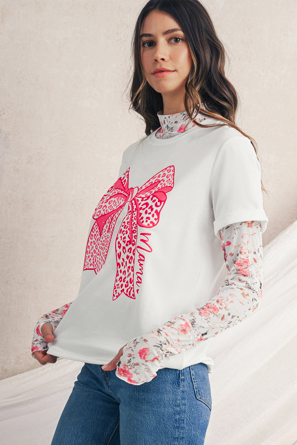 White Leopard Bowknot Graphic Crew Neck Tee Graphic Tees e47ed8436c885e8c