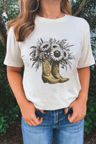 White Sunflower Boots Heat Transfer Printing Cotton Blend Graphic Tee Graphic Tees e61fa1fc22e3a359