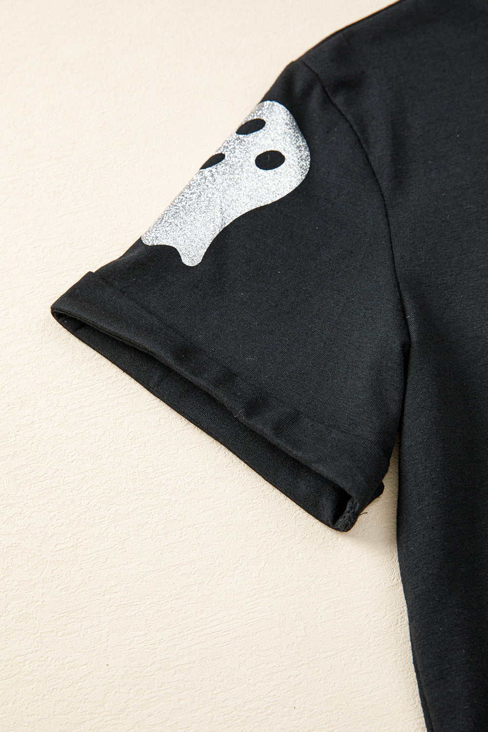 Black Glitter Ghost Pattern Crew Neck Halloween Graphic T Shirt Graphic Tees f004fb12301dc8be
