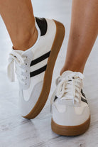White Striped Lace Up Flat Sneakers Sneakers f756863ebeb7fe87