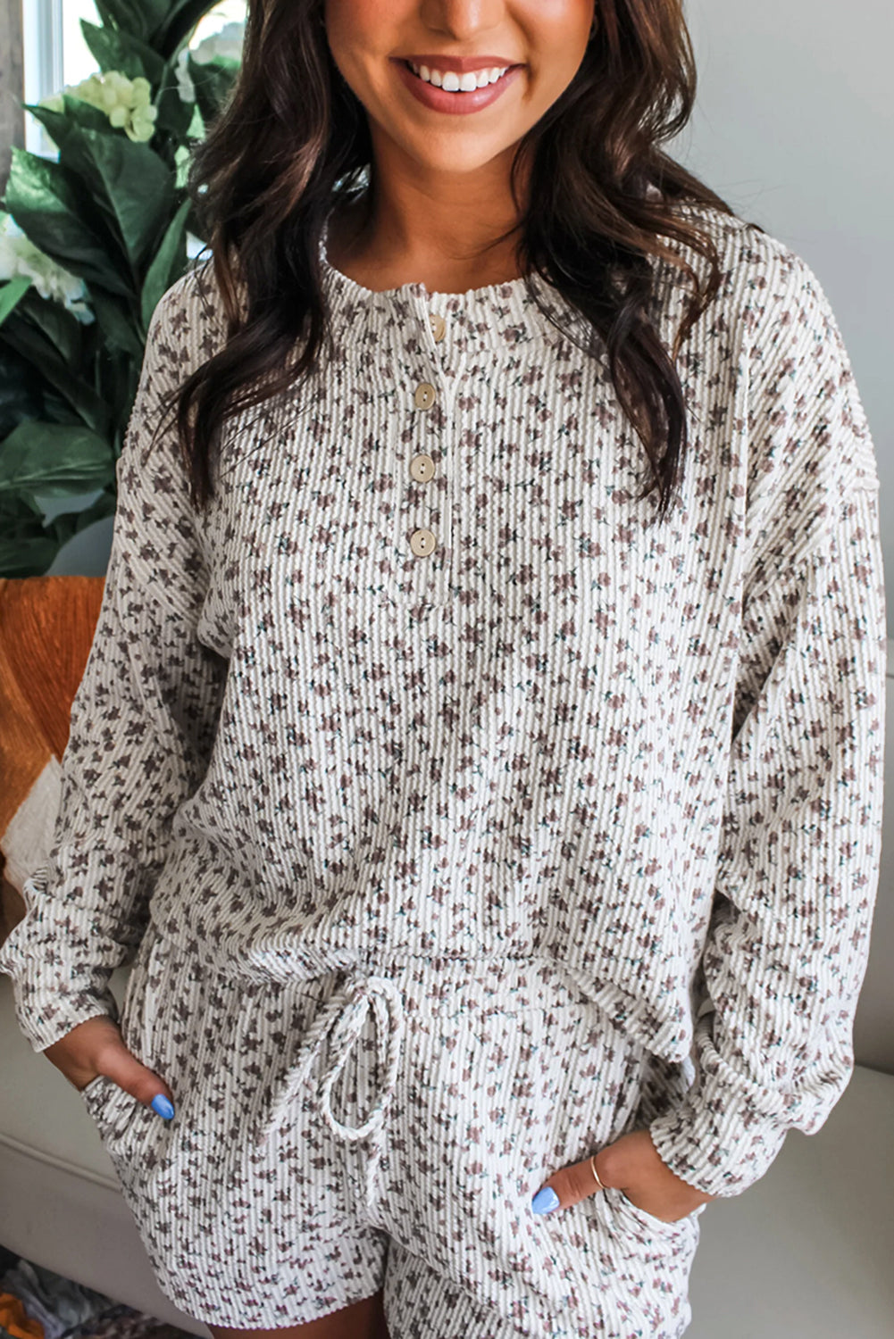 White Floral Print Ribbed Long Sleeve Pullover and Shorts Set Two Piece Shorts Sets fe355031b69700ff