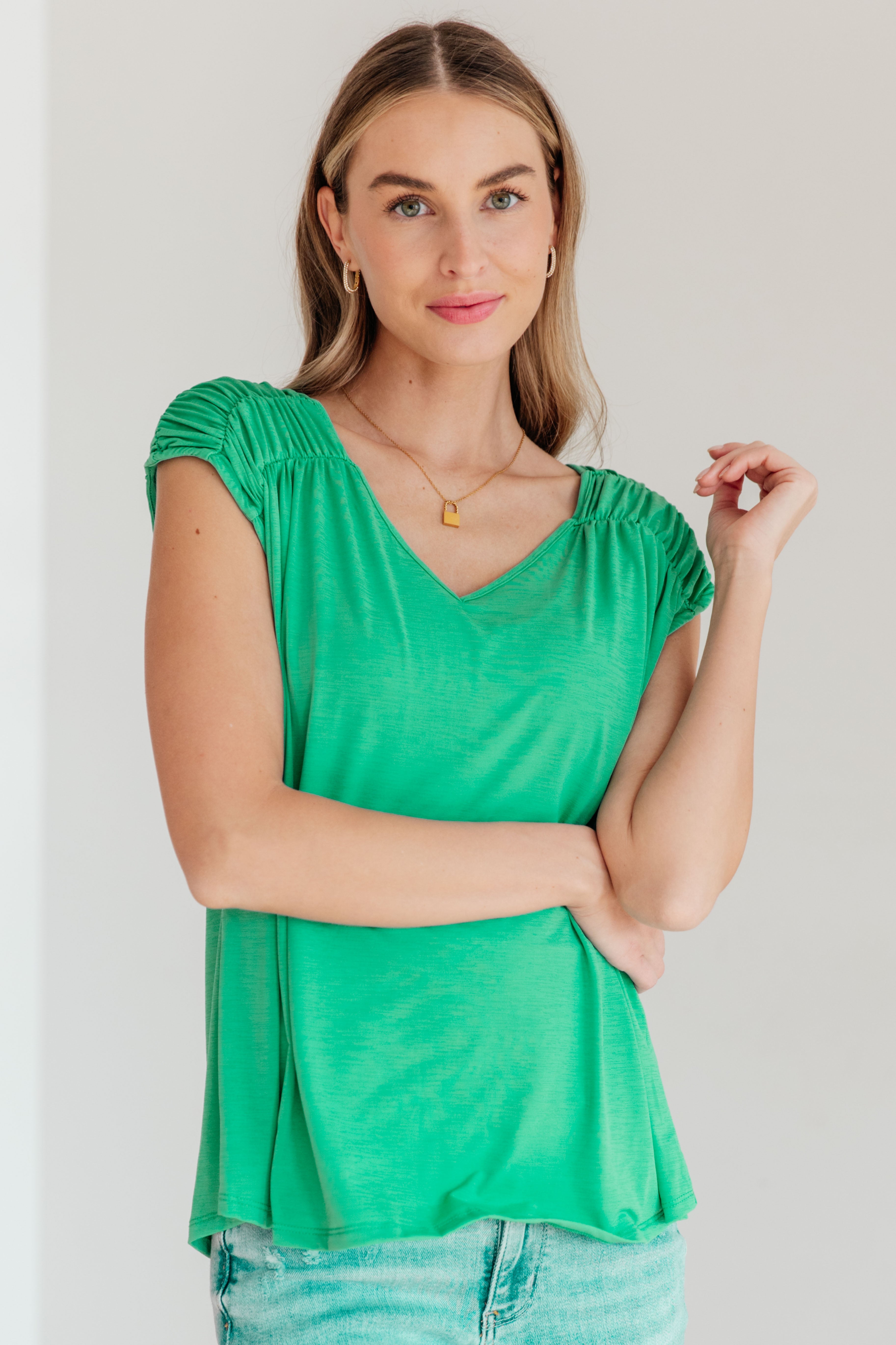 BeautybyShree Ruched Cap Sleeve Top in Emerald